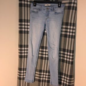 Hollister Super Skinny Jeans